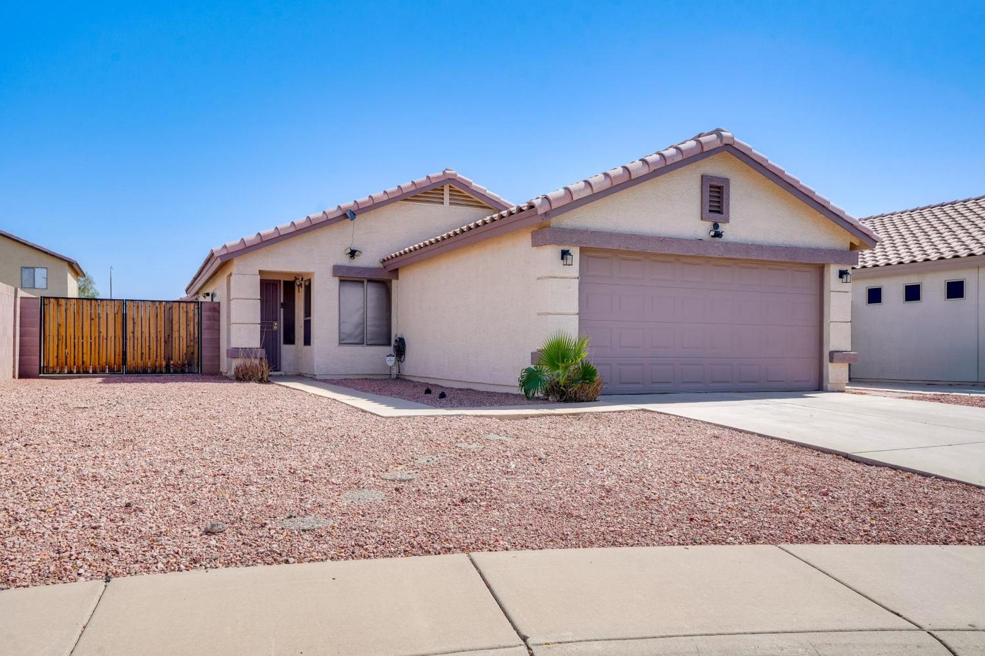 Avondale Retreat With Grill - 15 Mi To Phoenix! Exterior photo